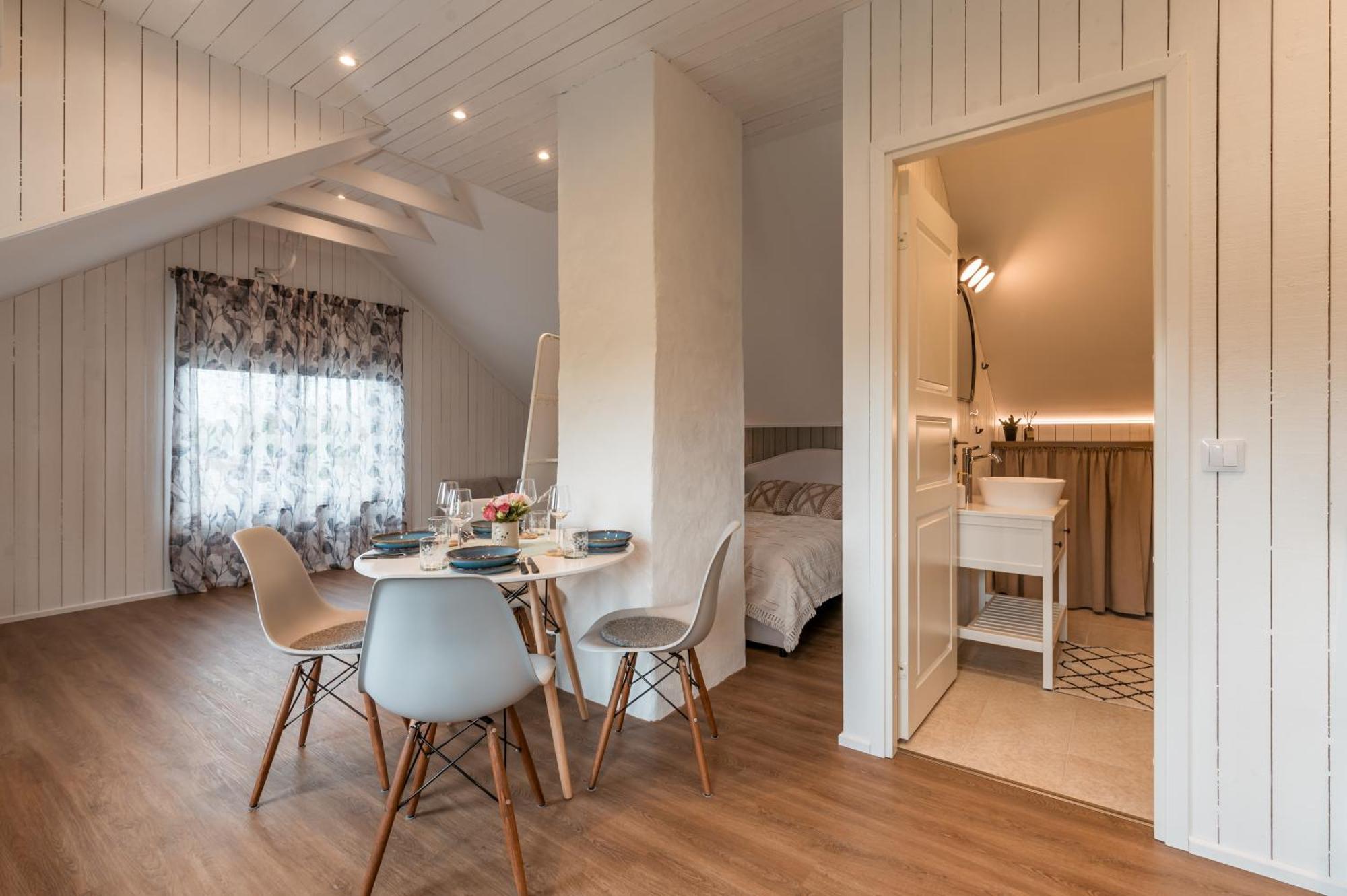 Lapmanni Studios Hapsal Exteriör bild
